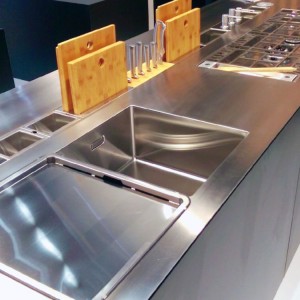 Good User Reputation for Wholesale Heavy Duty Free Standing Kitchen Sink For Commercial Stainless Steel Sink Bowl